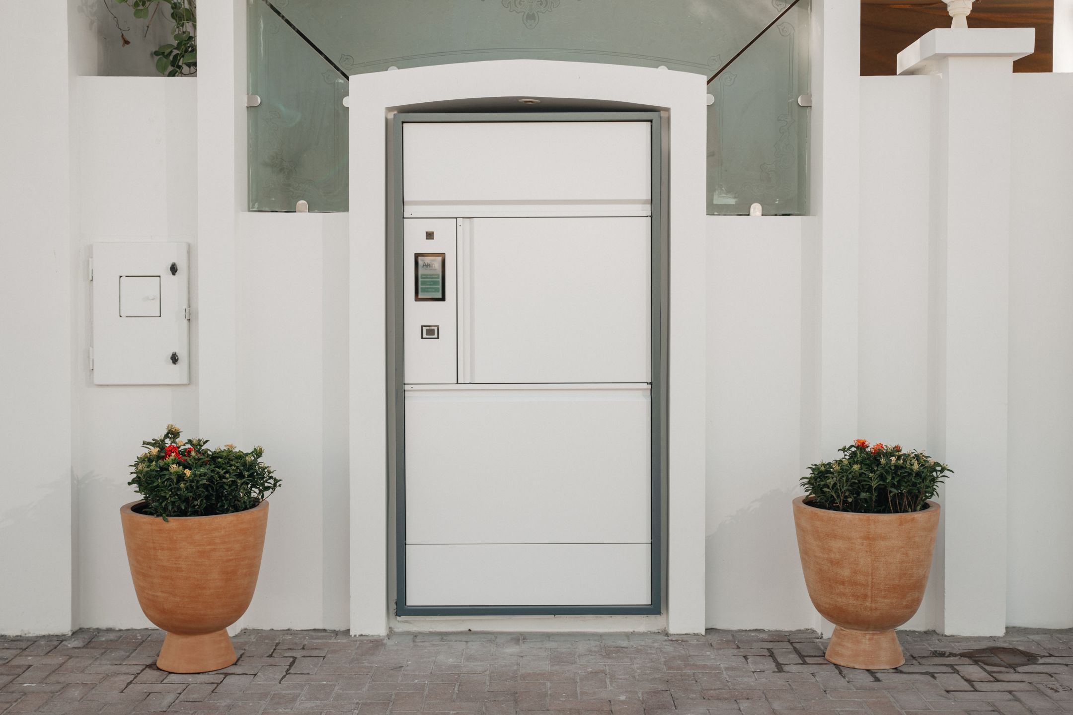 Package Delivery Services: How Ahln Works and Why It’s the Future of Safe Home Delivery